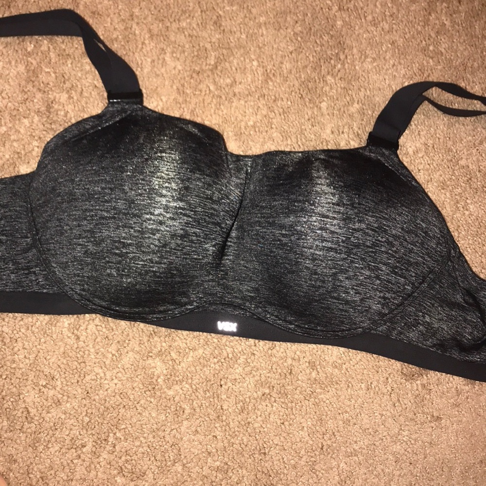 VSX sports bra